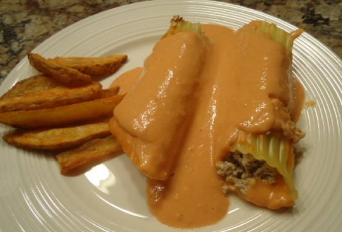 Recette: Manicotti au porc hach et sa sauce rose.