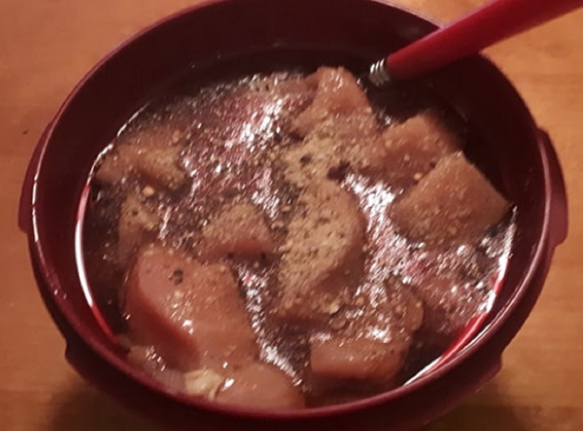 Recette: Marinade pour cube de poulet  fondue bourguignonne.
