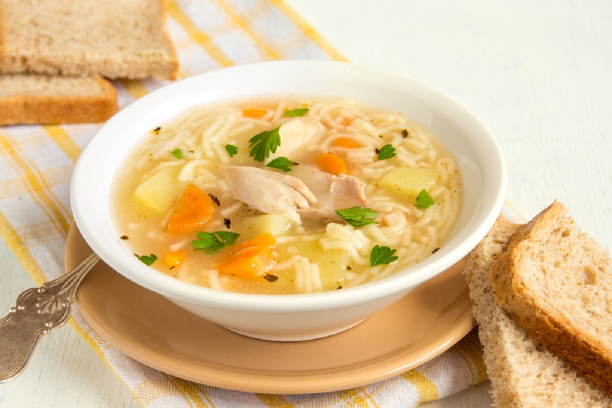 Recette: soupe poulet et nouilles spcial maman