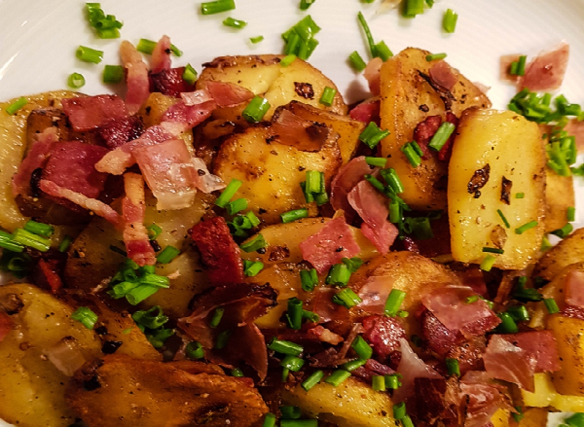 Ces petites patates � d�jeuner au bacon et fromage sont parfaites au petit-d�jeuner. 