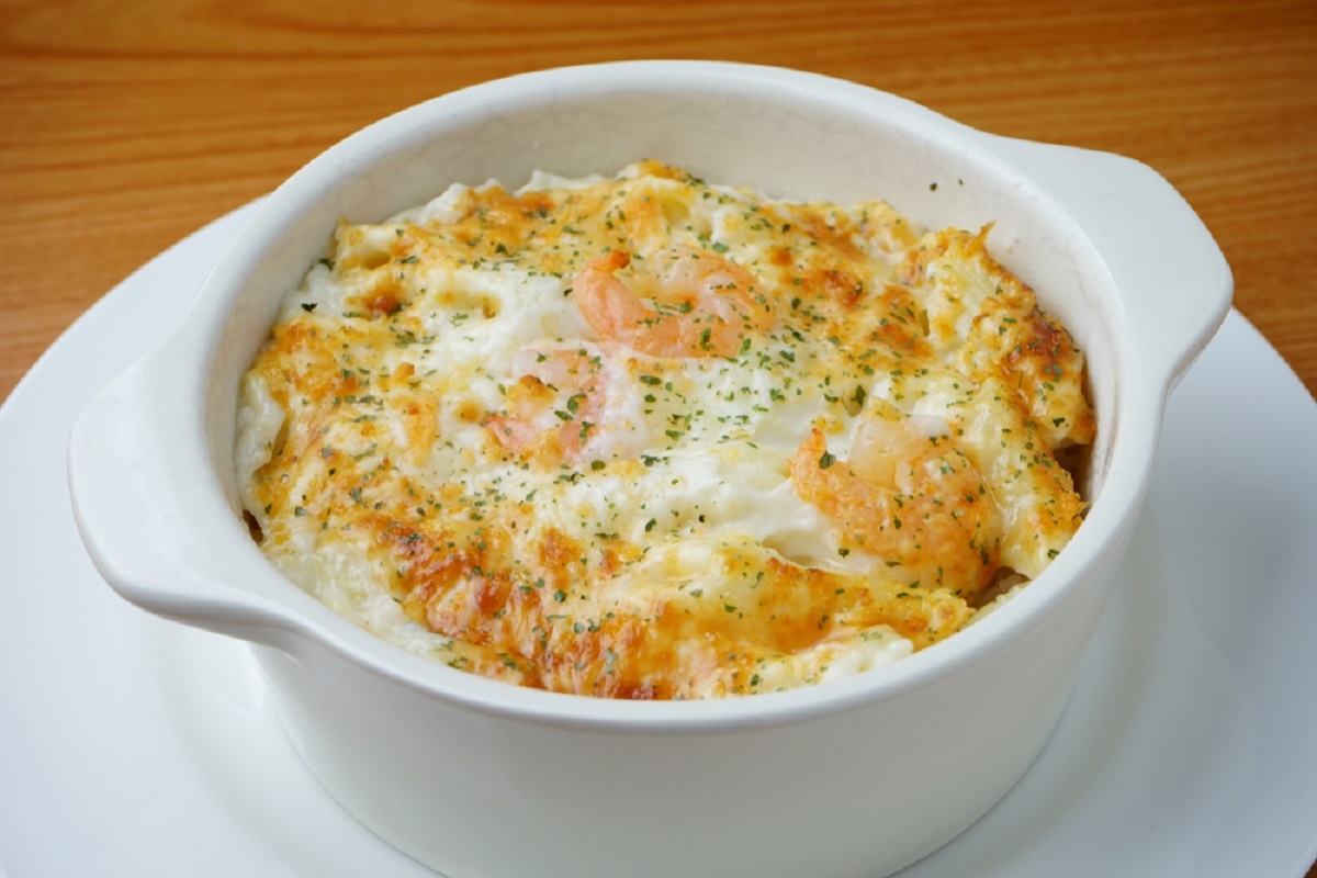 Les amateurs de fruits de mer adoreront ce gratin de crevettes, ptoncles et chou-fleur.