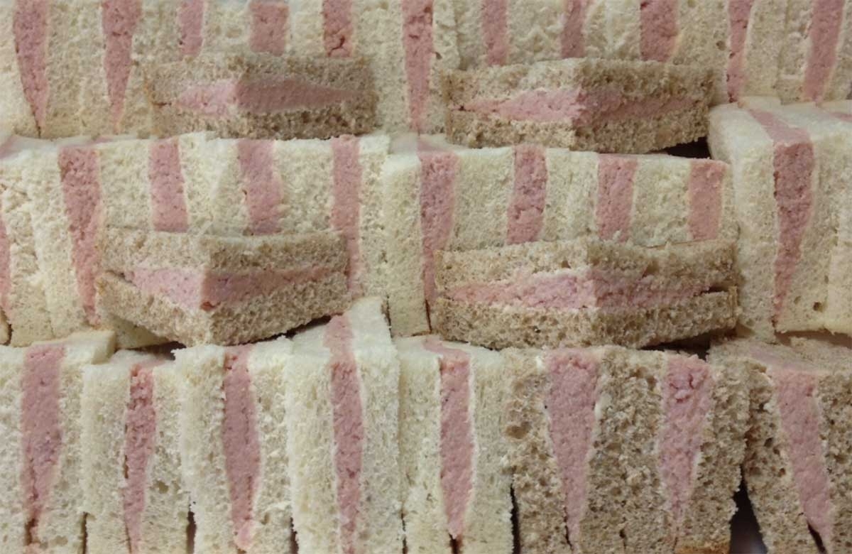 Des sandwichs au jambon cr�meux, bon en toute occasion. 