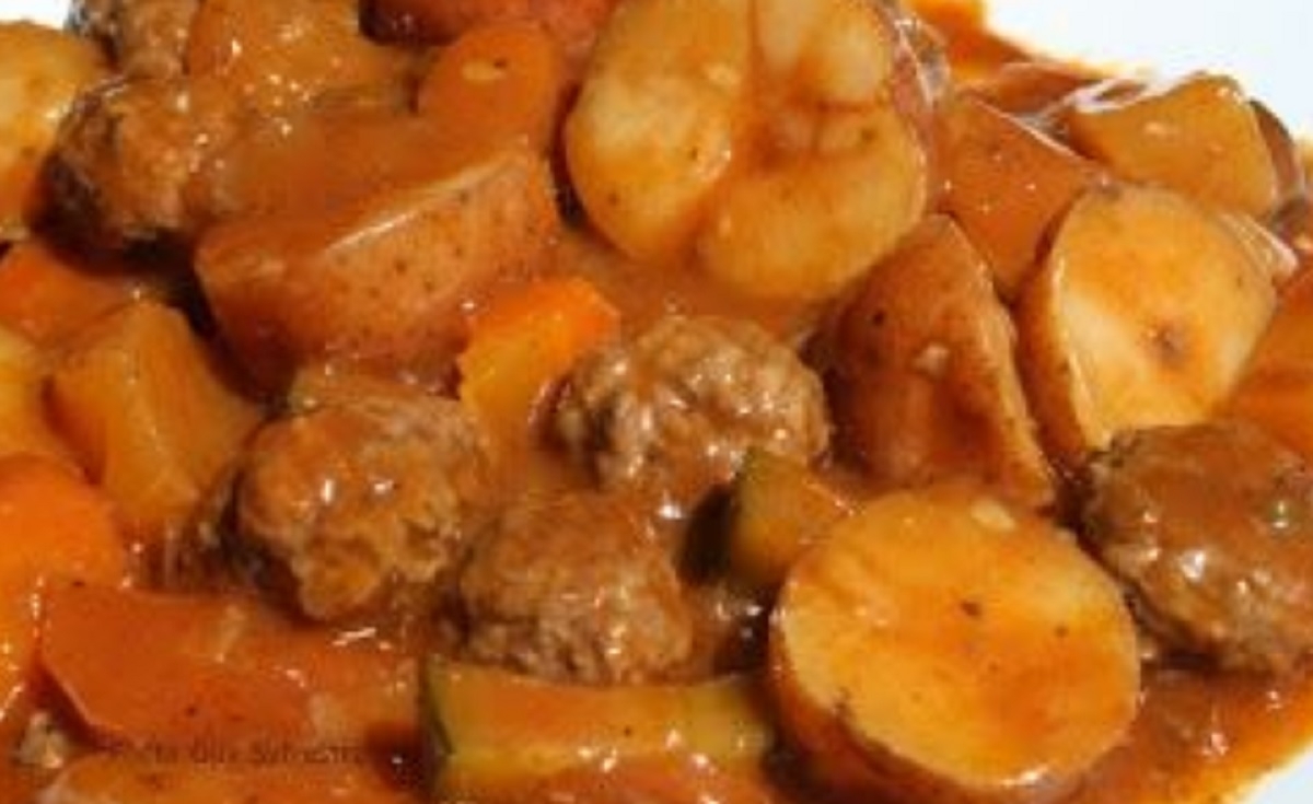 Une bonne recette de ragot de boeuf hach aux lgumes, comme celle de ma maman. 