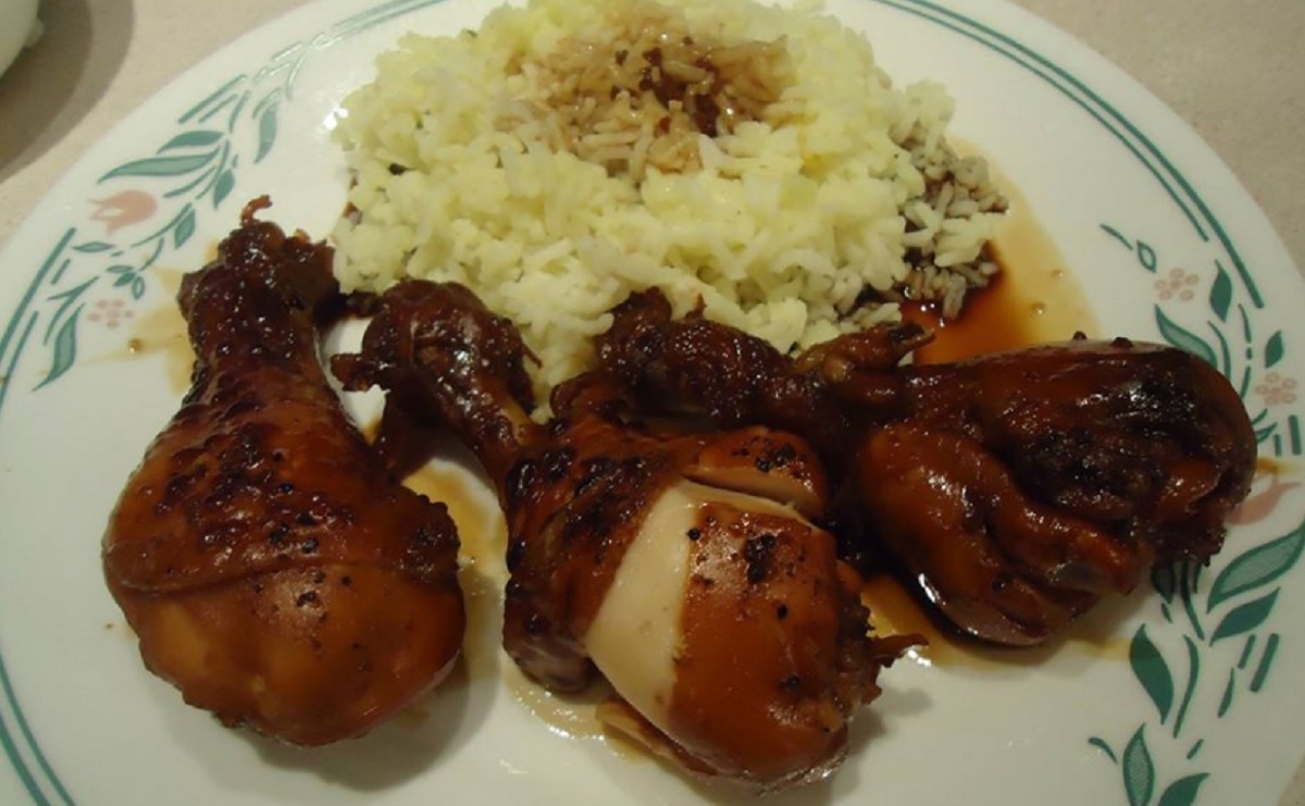 Recette: Pilons de poulet sauce VH � c�tes lev�es.