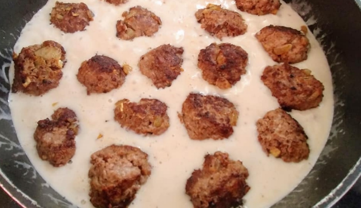 Recette: Boulette de porc sauce cr�me de champignon � la mijoteuse.