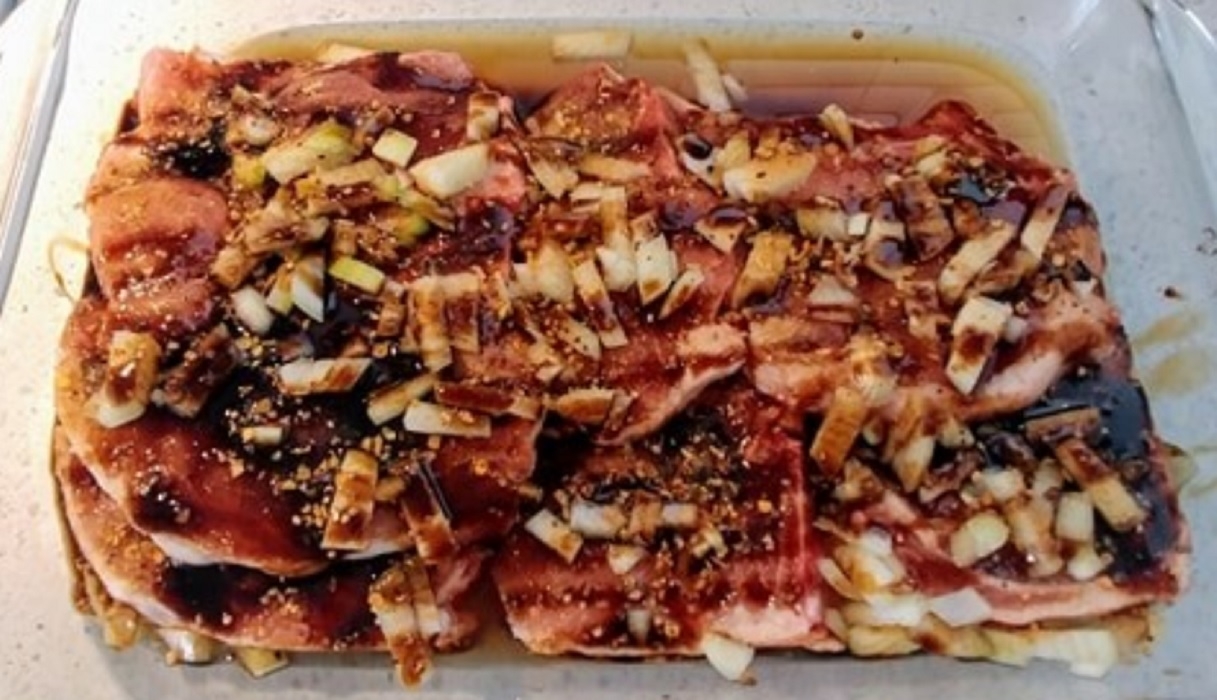 Recette: C�telettes de porc au four 4 ingr�dients.