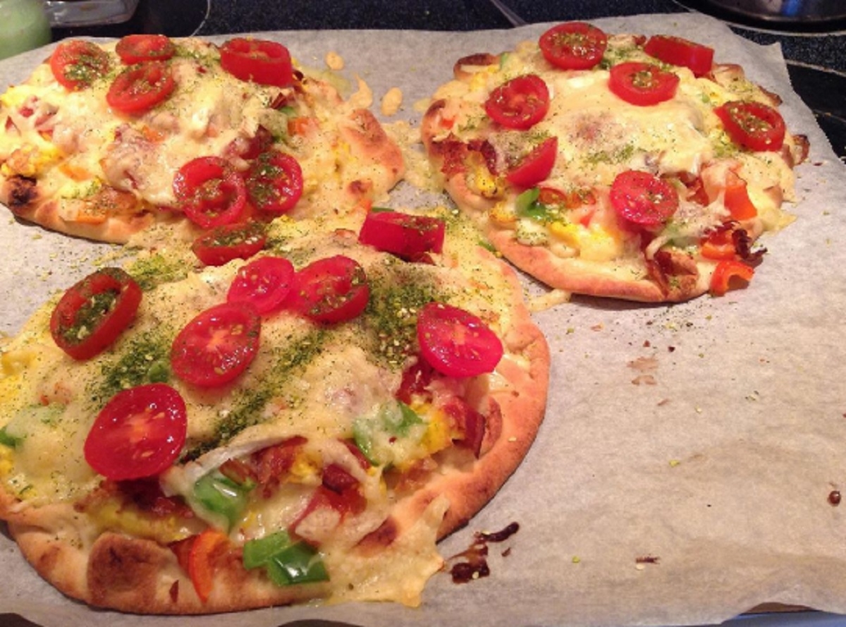 Recette: Pizza djeuner sur pain nan.