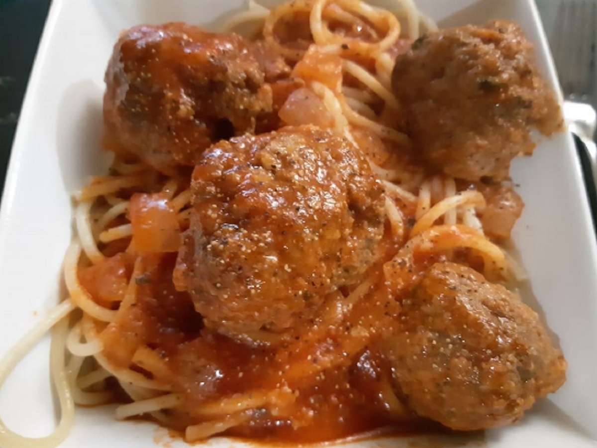 Recette: Spaghetti sauce express,aux boulettes de viande.