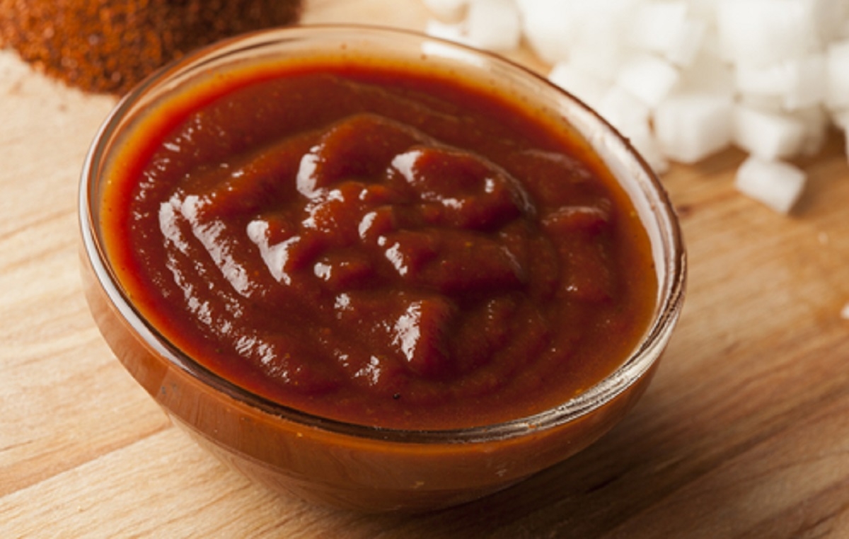 Voil� une vraie bonne recette de sauce bbq maison.