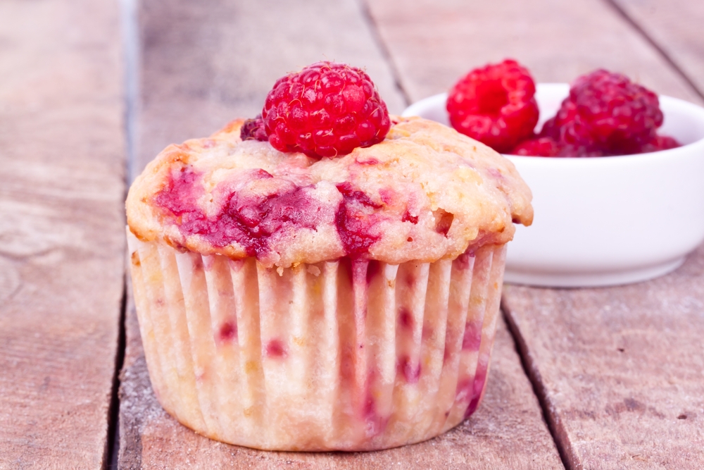 Des muffins � la framboise et au citron, un choix sant� pour le petit d�jeuner.