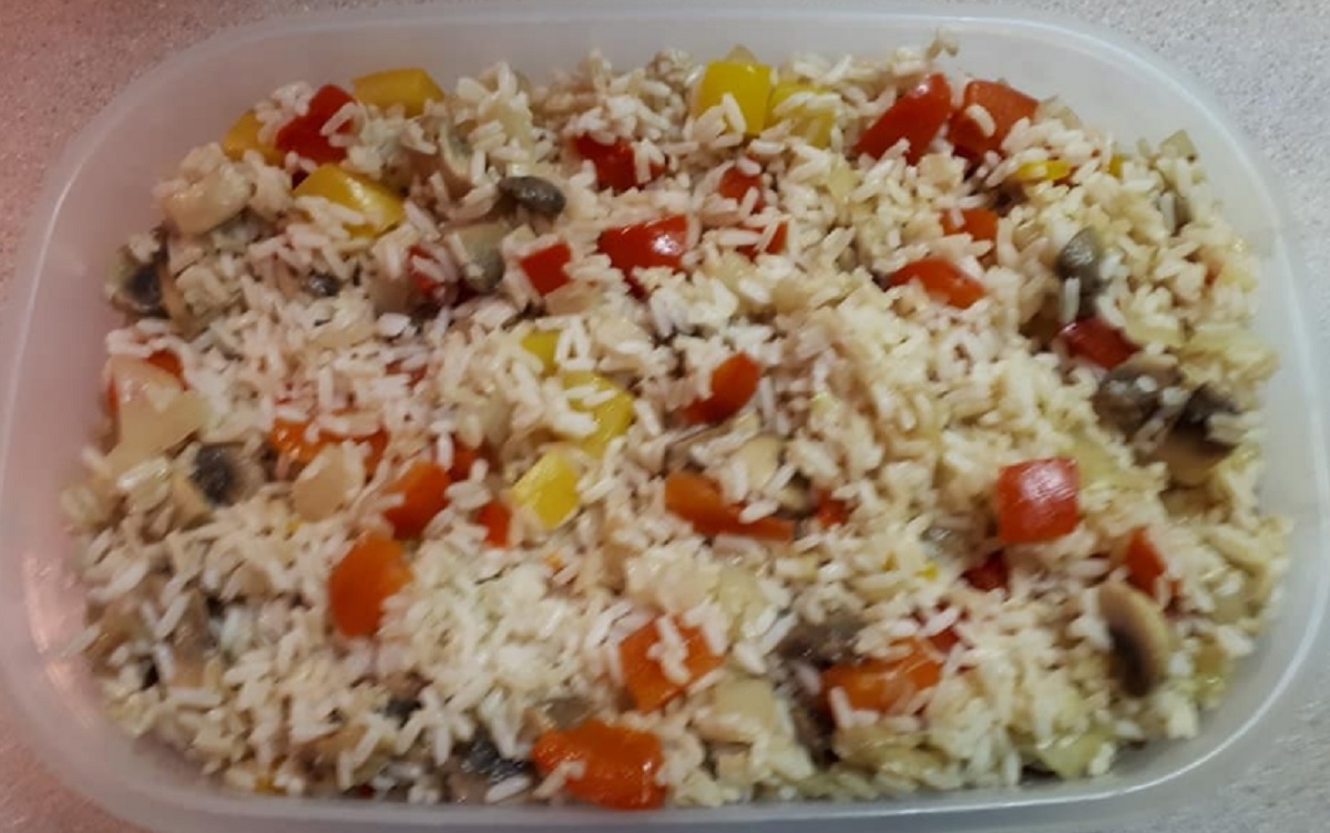 Recette: Riz aux poivrons et champignons.