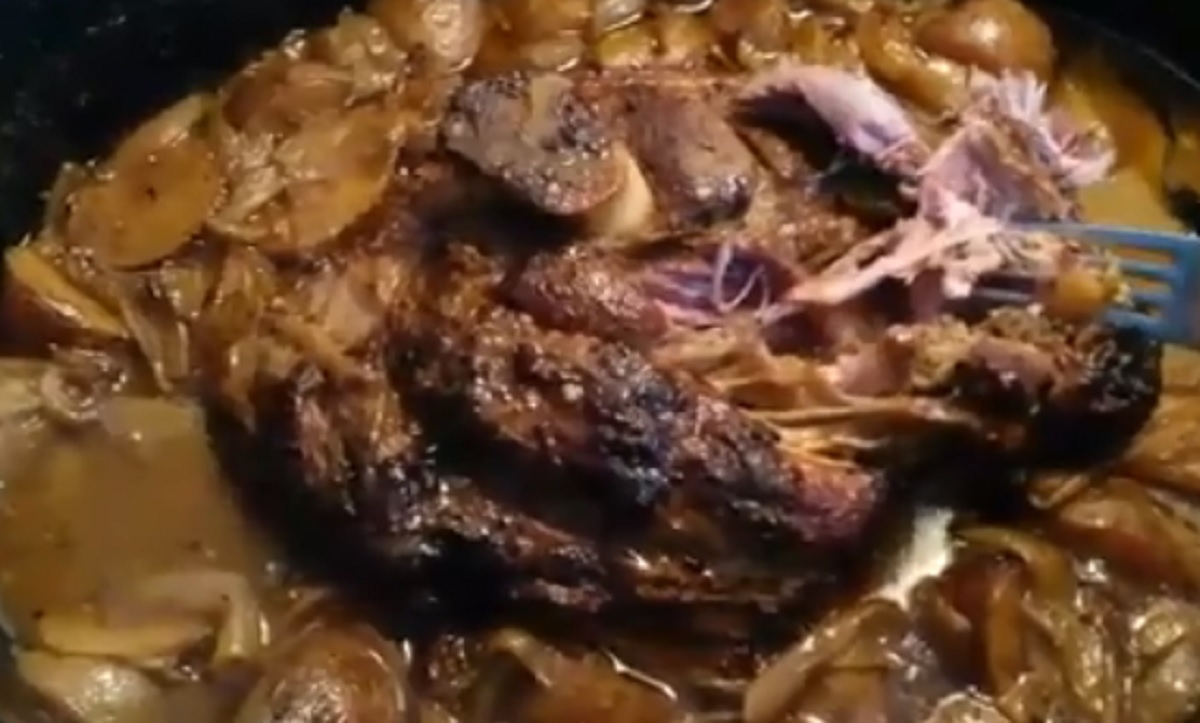 Recette: R�ti de palette extra oignon.