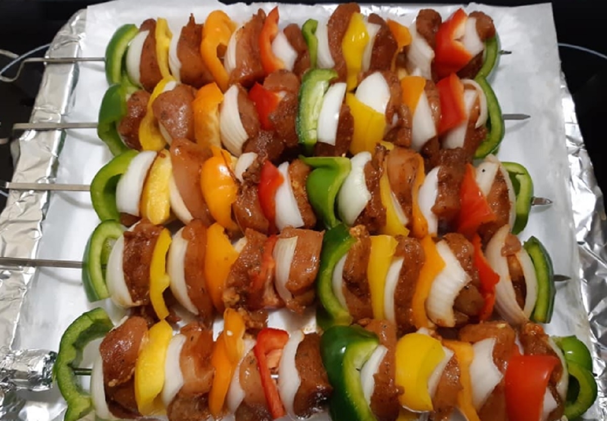 Recette: Brochettes de poulet  la vinaigrette Italienne piquante.
