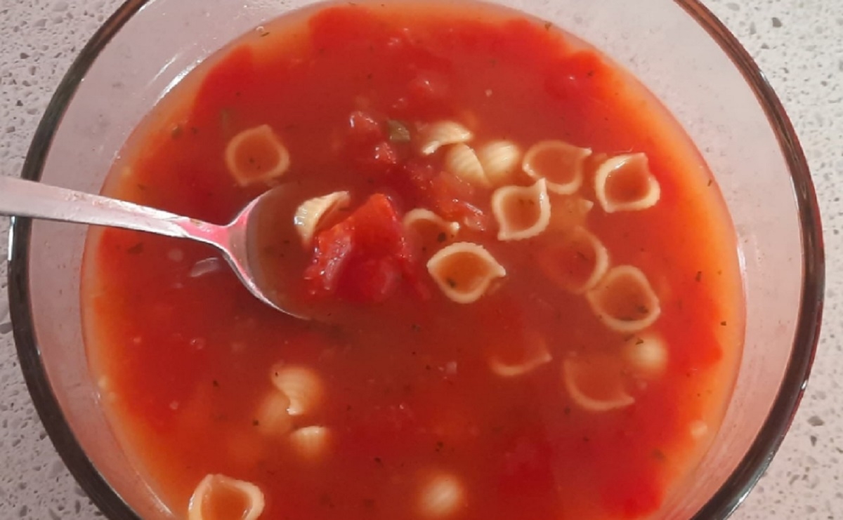 Recette: Soupe coquilles aux tomates en ds  l'italienne.
