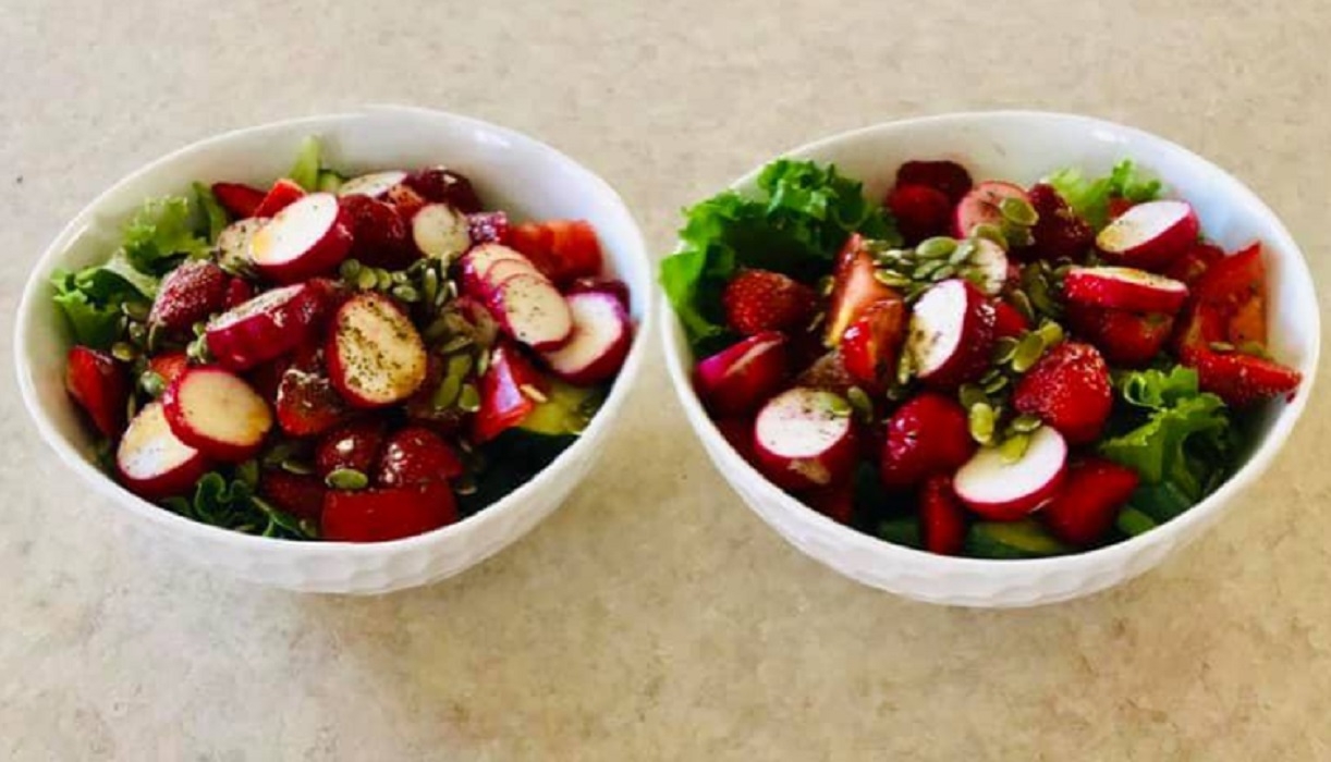 Recette: Salade de fraises et radis.