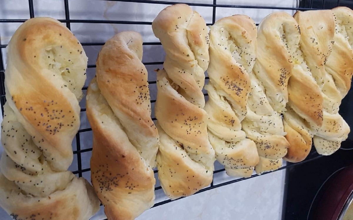 Recette: Pain tress  l'oignon.