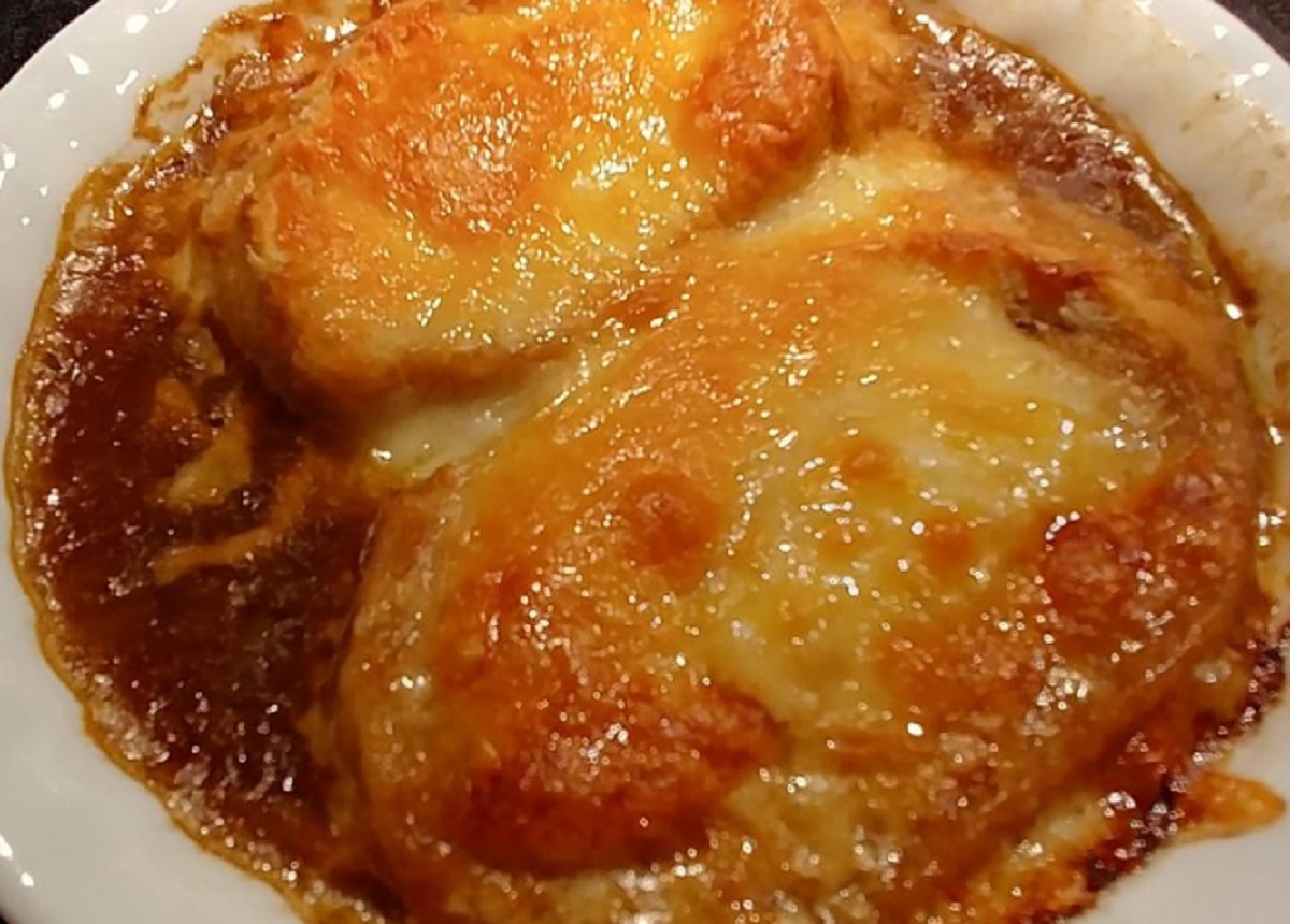 Recette: Soupe repas � l'oignon et au boeuf.