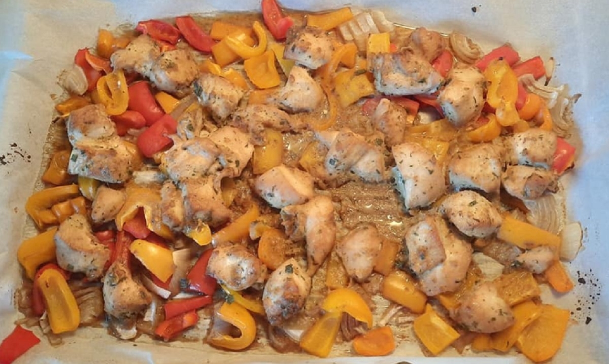 Recette: Brochettes de poulet dconstruites sur plaque.