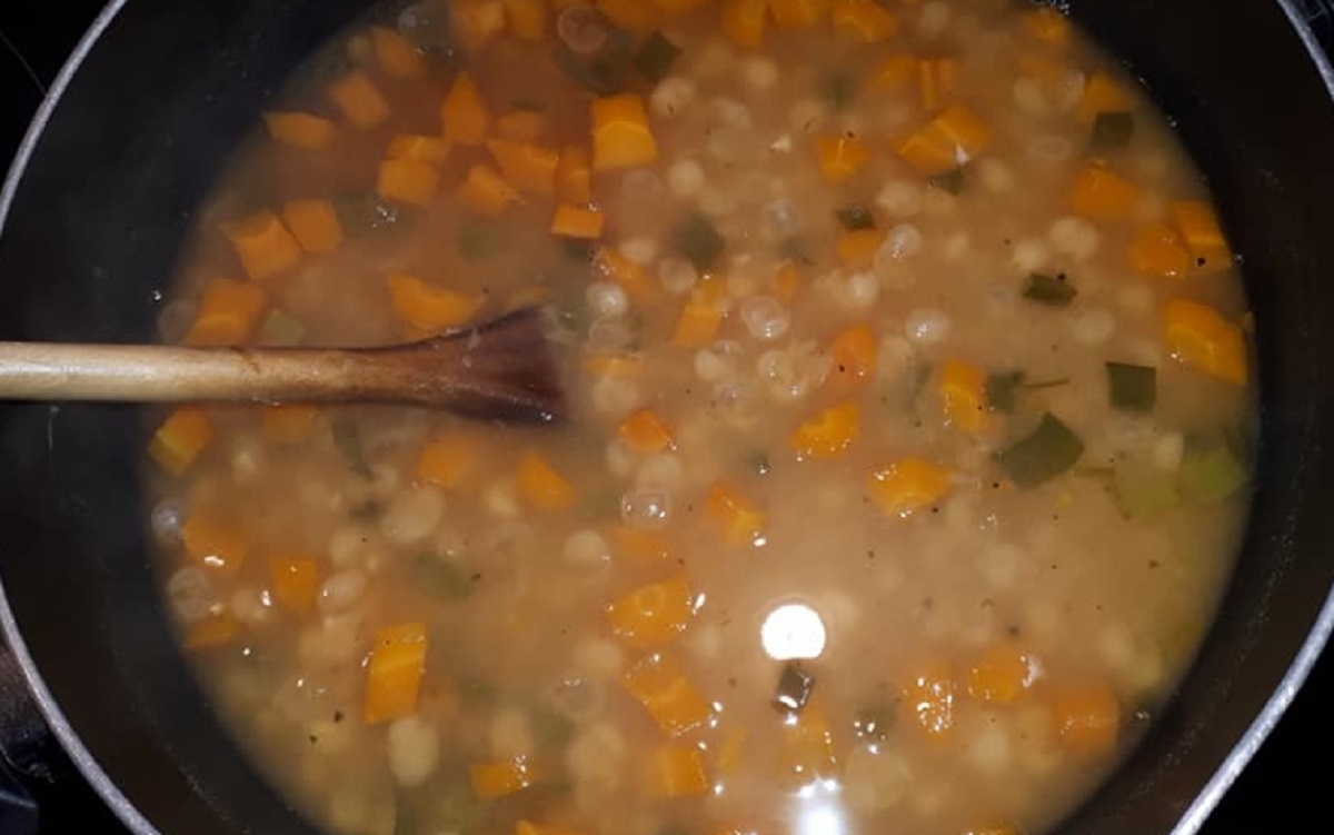 Recette: Soupe au pois, zro gras et vraiment bonne.