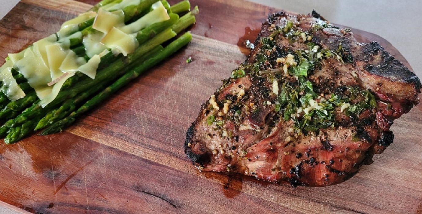 Recette: Ctelette de veau  l'ail et parmesan.