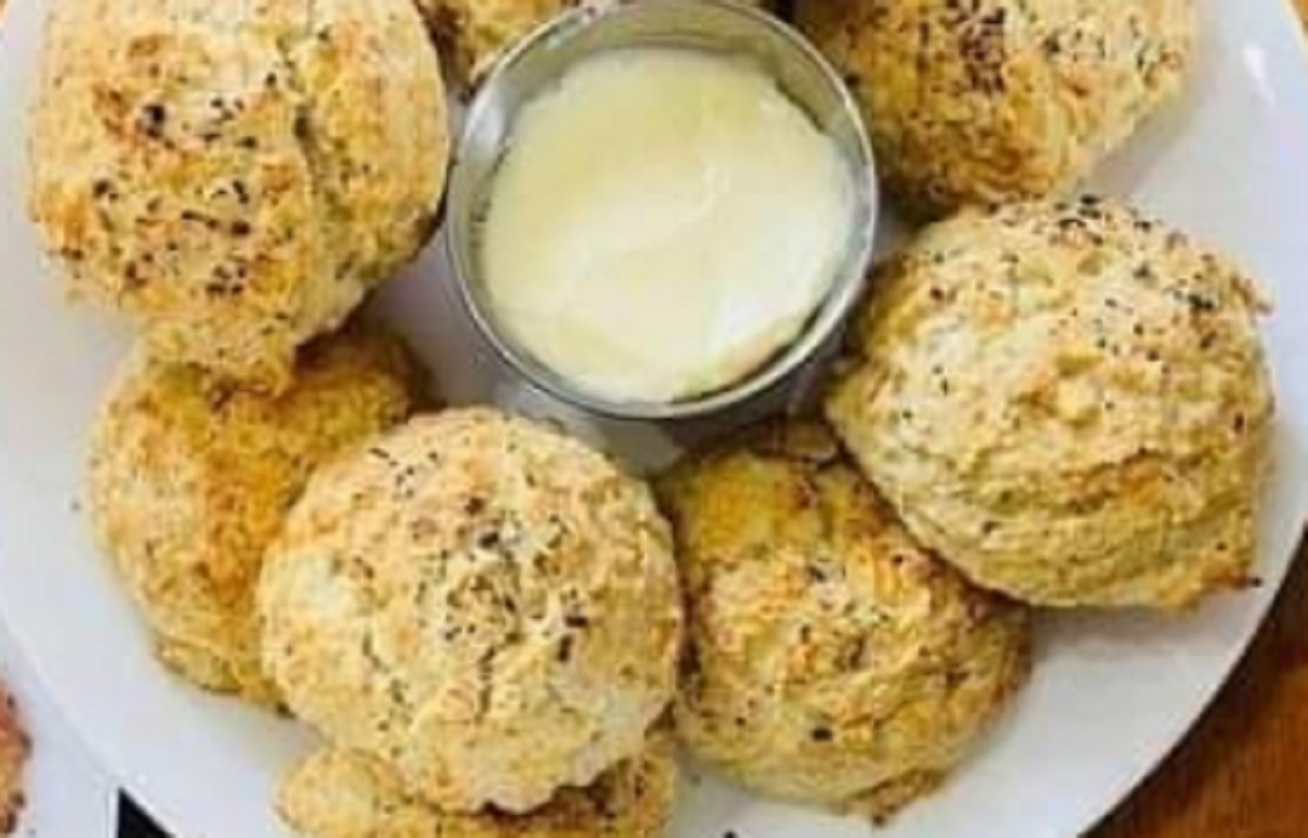 Recette: Boules au parmesan et fines herbes.