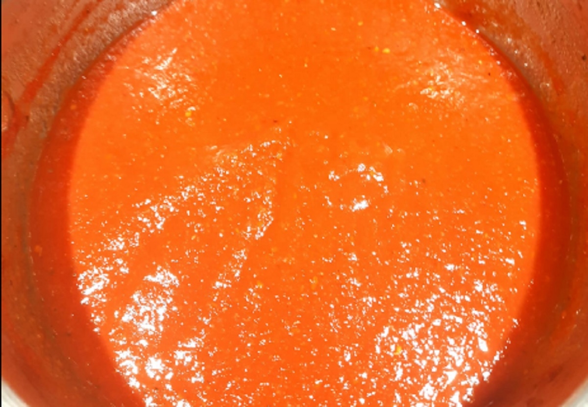 Recette: Sauce tomates �pic�es.