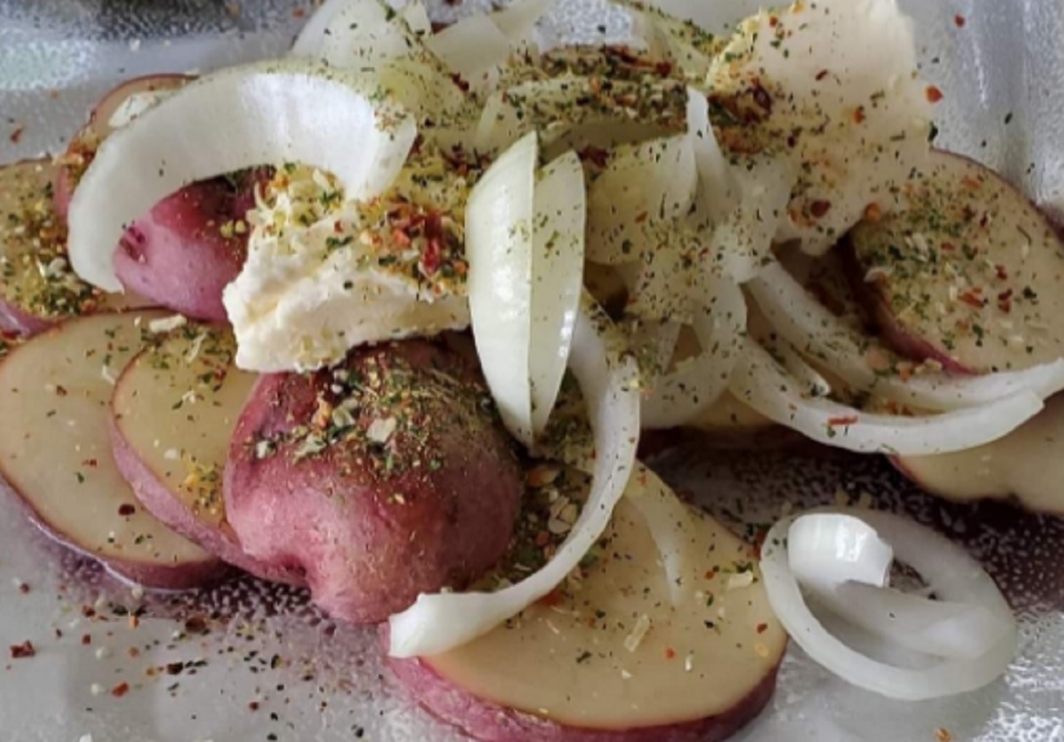 Recette: Pommes de terre et oignon en papillote.