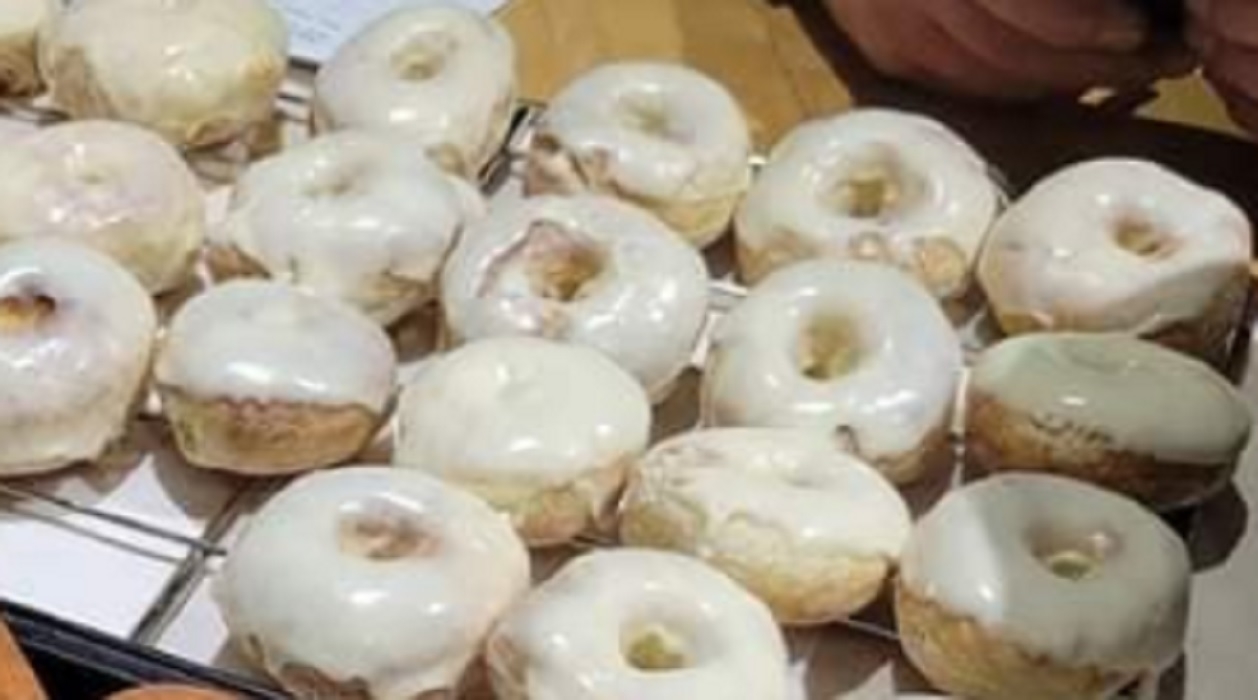 Recette: Beignes au four, glaage  la vanille.