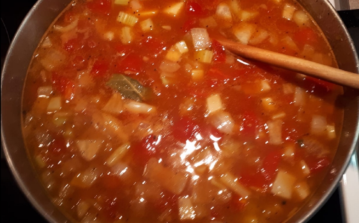 Recette: Soupe minestrone au poulet hach.