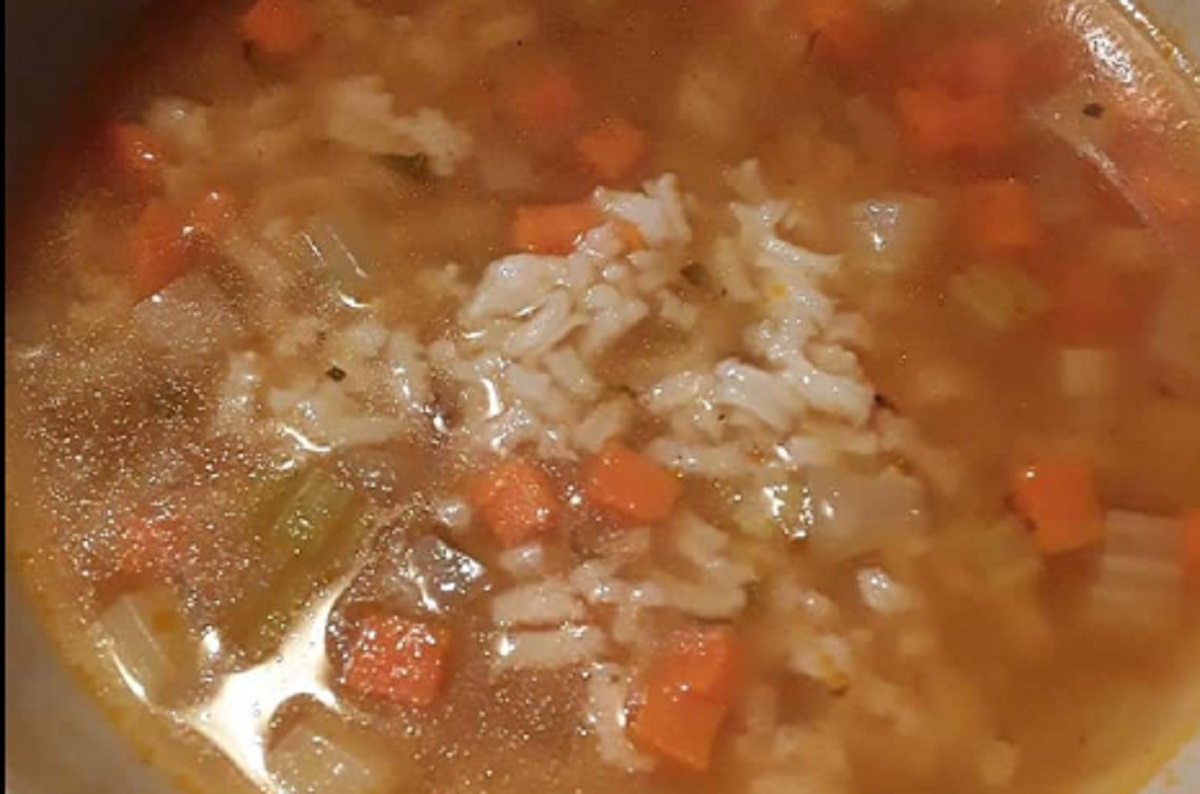 Recette: Soupe poulet, riz et l�gumes.