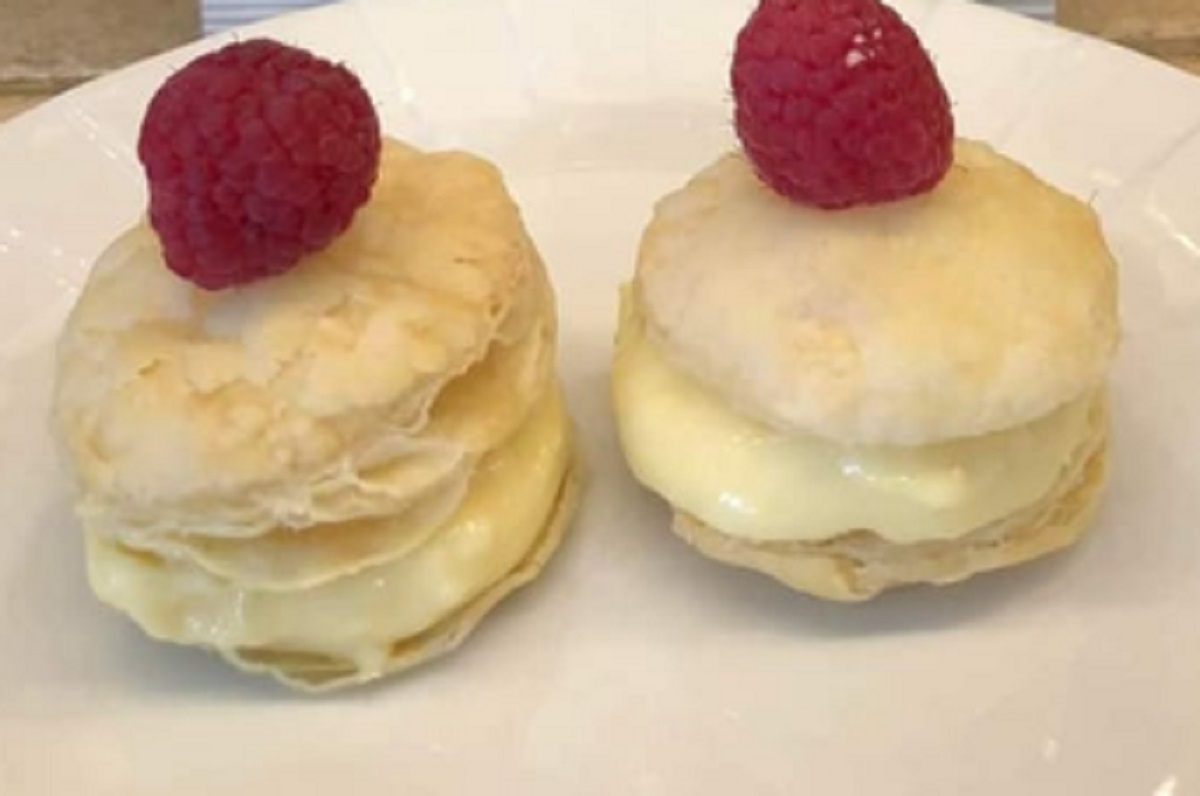 Recette: Choux  la crme au citron.
