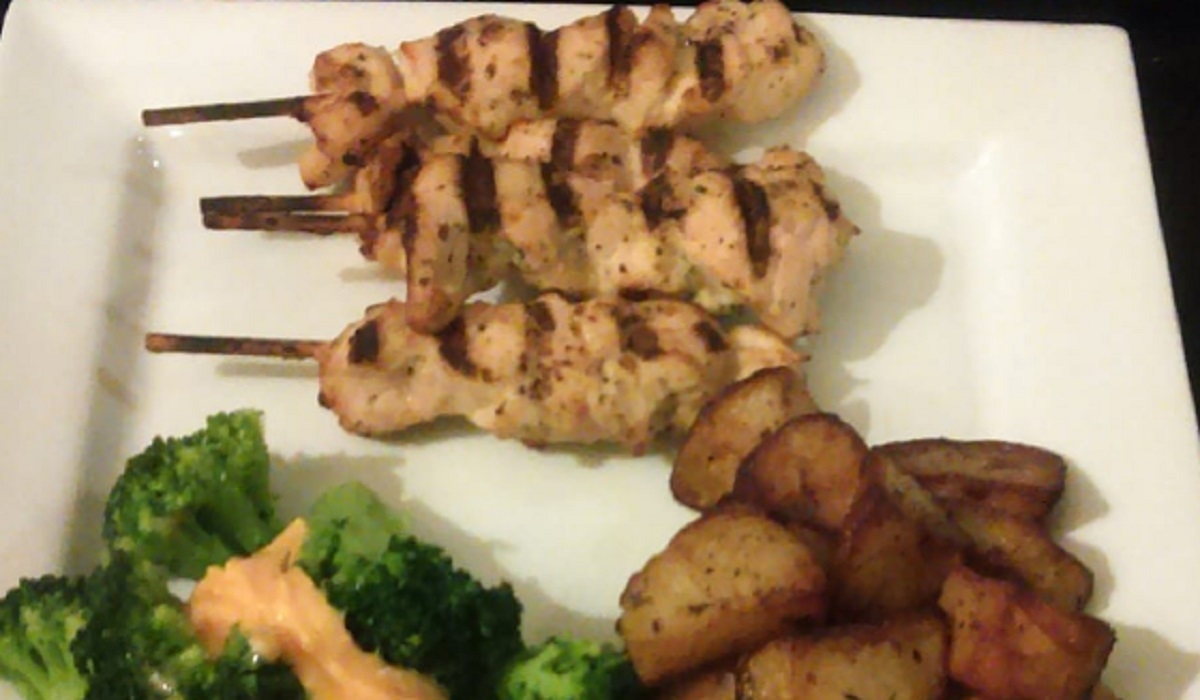 Recette: Minis brochettes de poulet au gingembre.