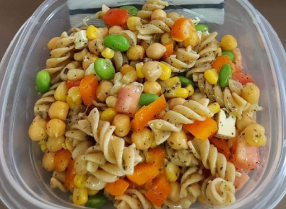 Recette: Salade de rotinis, pois chiches et lgumes.