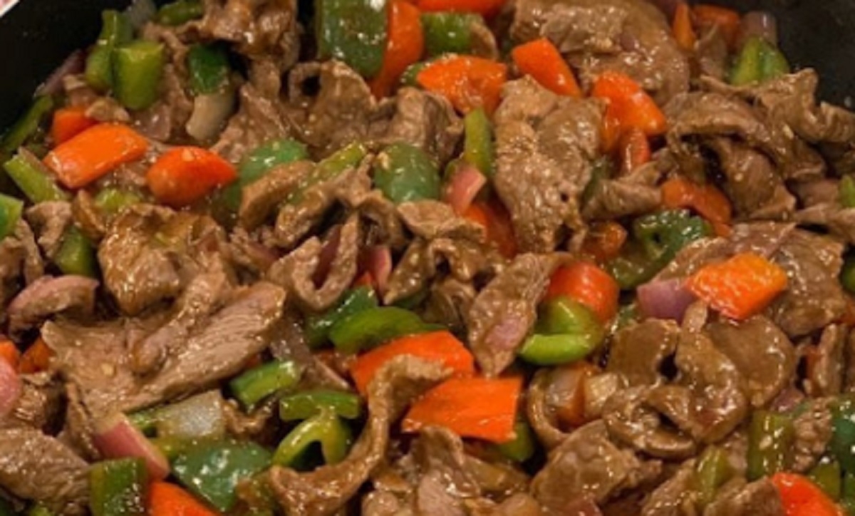 Recette: Boeuf en lani�res aux poivrons.