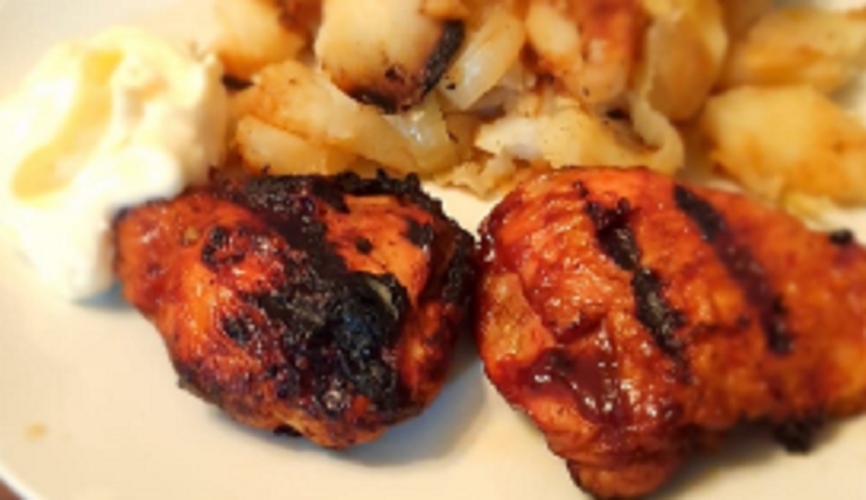 Recette: Hauts de cuisses de poulet, sauce barbecue.