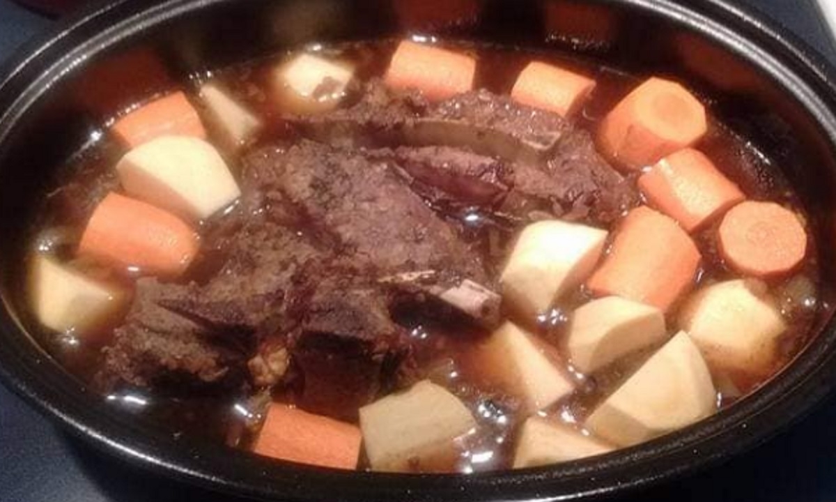 Recette: R�ti d'orignal aux l�gumes.