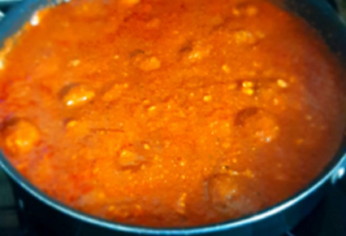 Recette: Boulettes sublimes et sa sauce tomate.