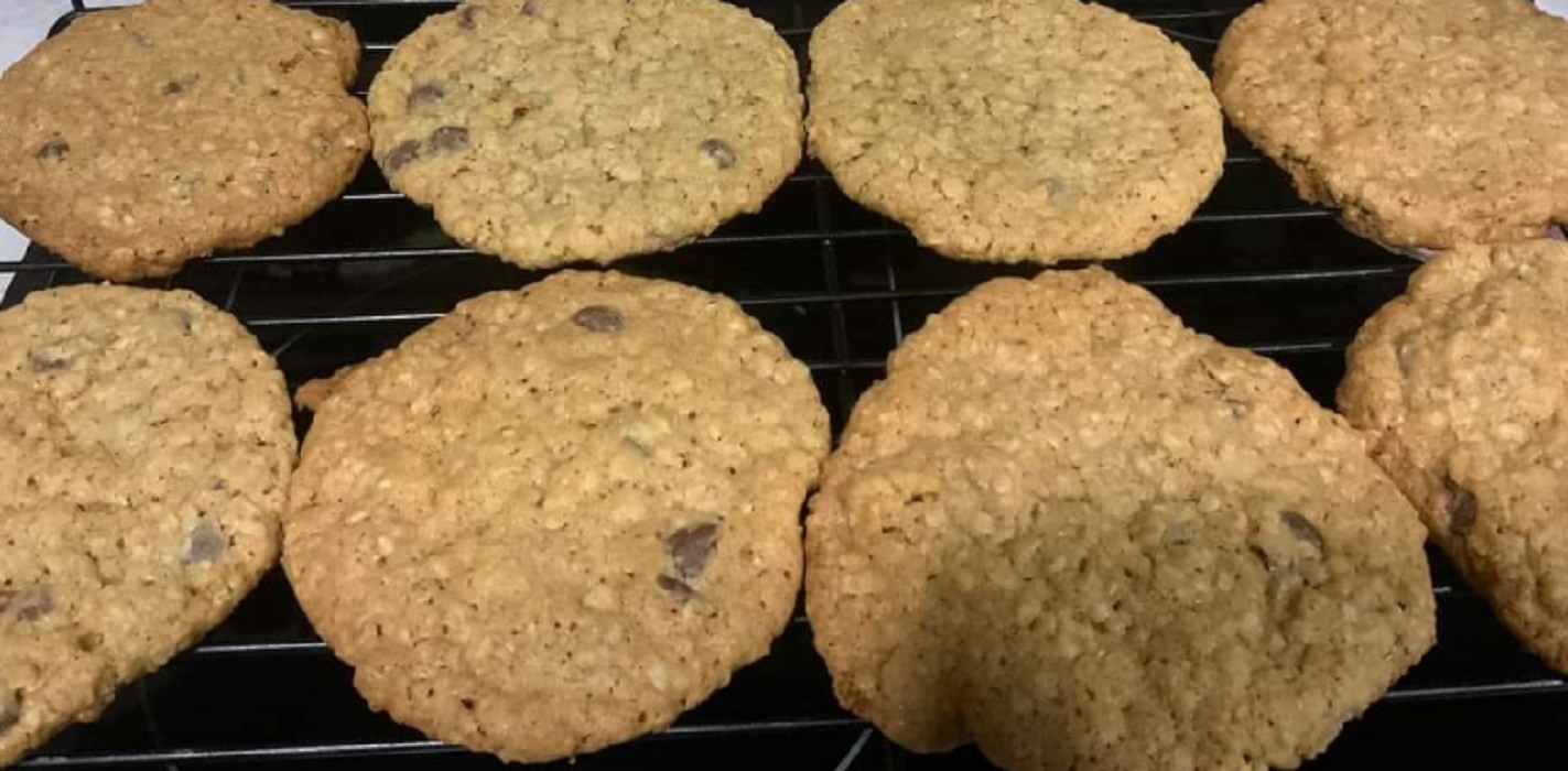 Recette: Biscuits � l'avoine,�pomme r�p�e et chocolat.