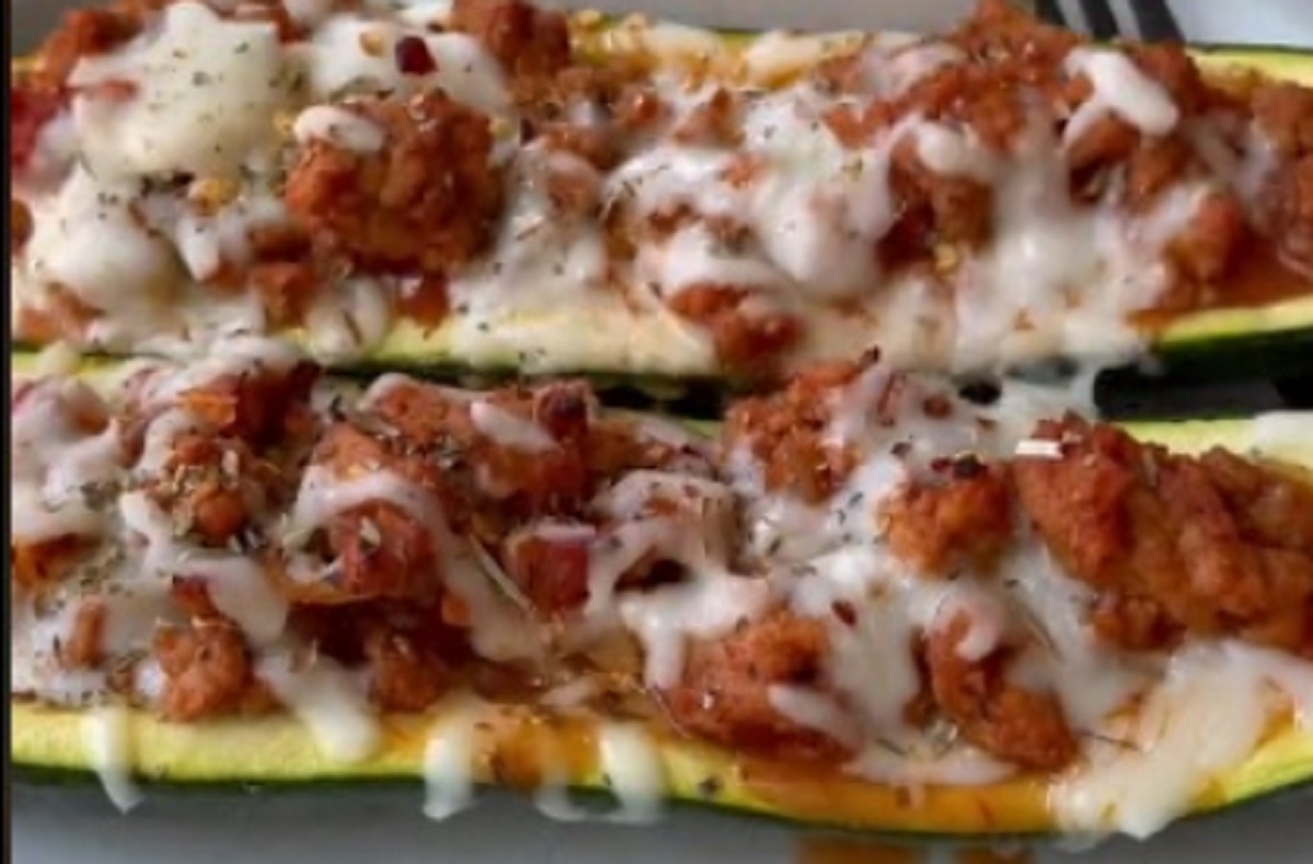 Recette: Zucchinis farcis au boeuf hach et gratiner.