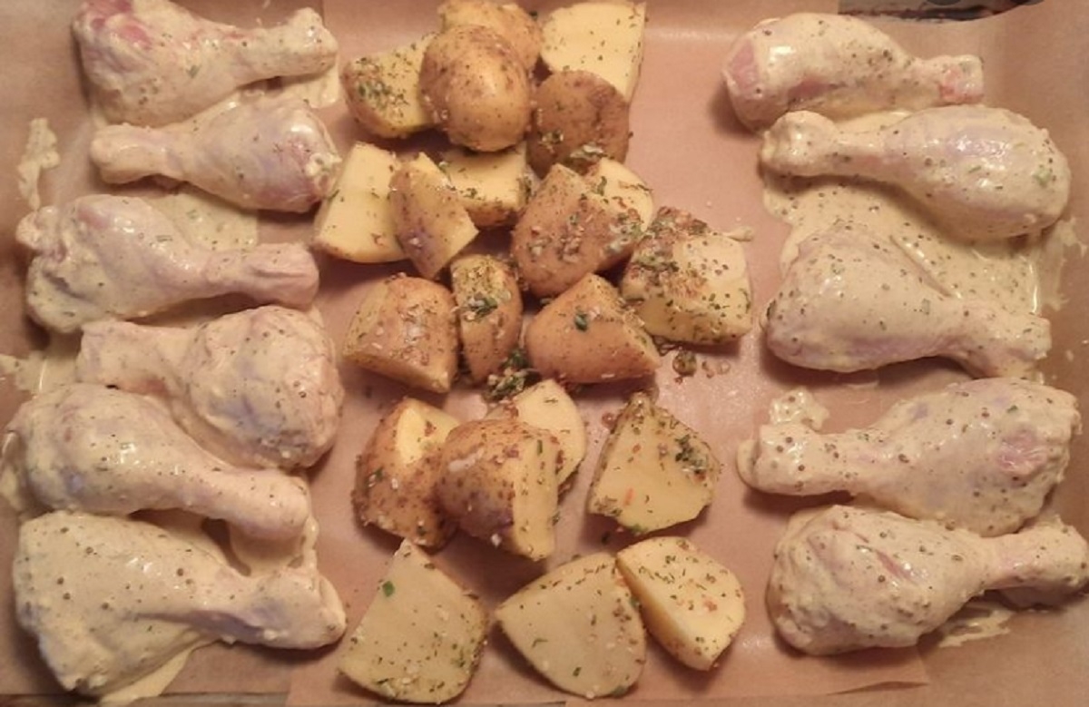  Recette: Pilons de poulet au cari et ses pommes de terre.