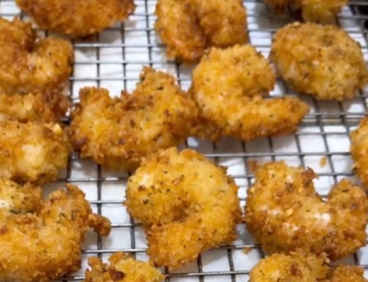 Recette: Crevettes popcorn et sriracha.