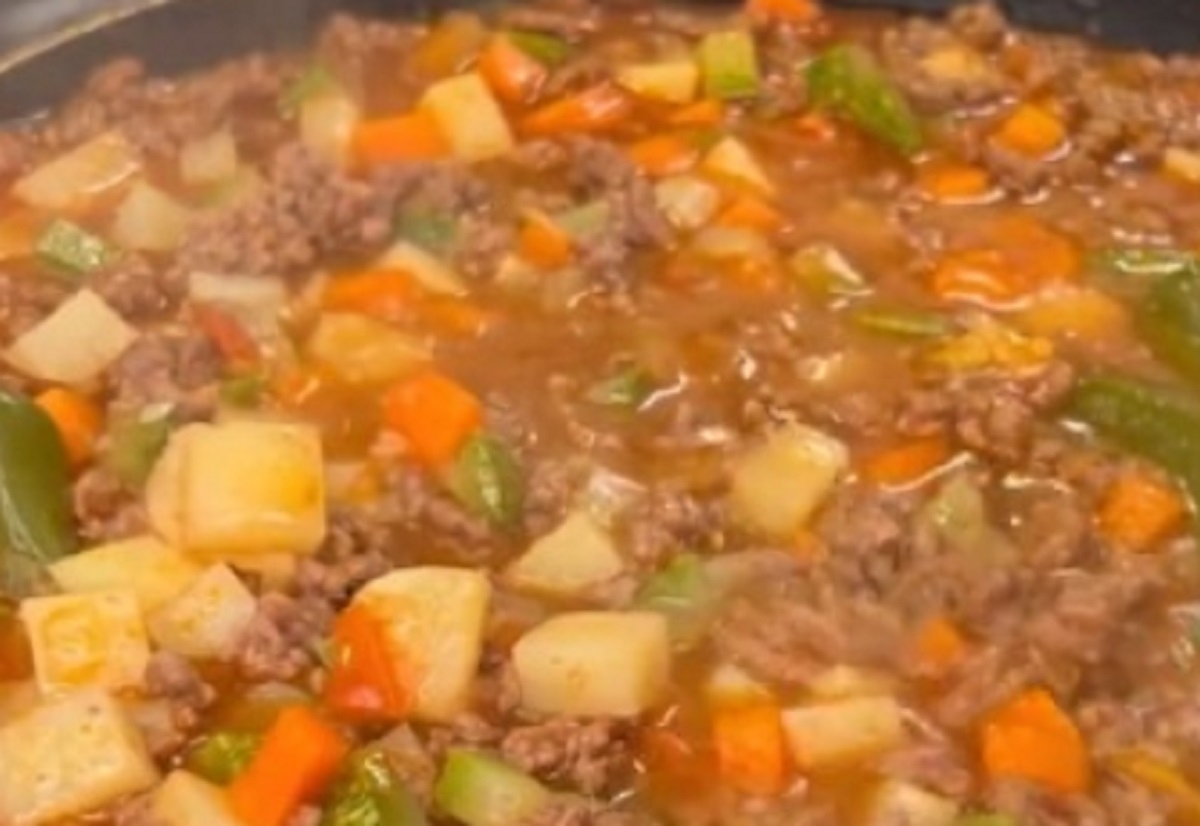 Recette: Rago�t de boeuf hach� et l�gumes.