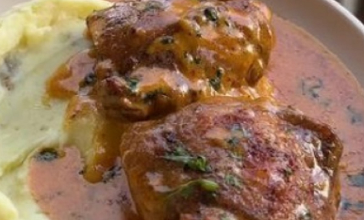 Recette: Hauts de cuisses de poulet en sauce