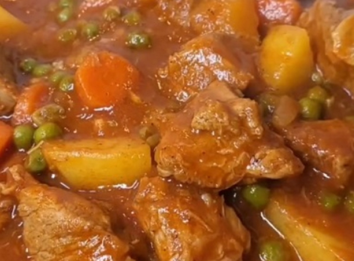Recette: Rago�t de boeuf et l�gumes � la mijoteuse.
