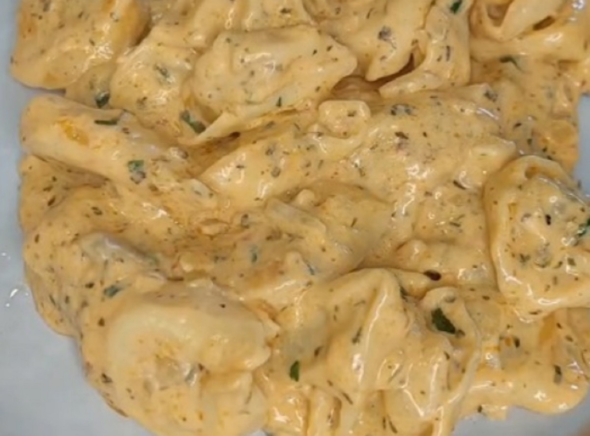 Recette: Tortellinis sauce � la cr�me.