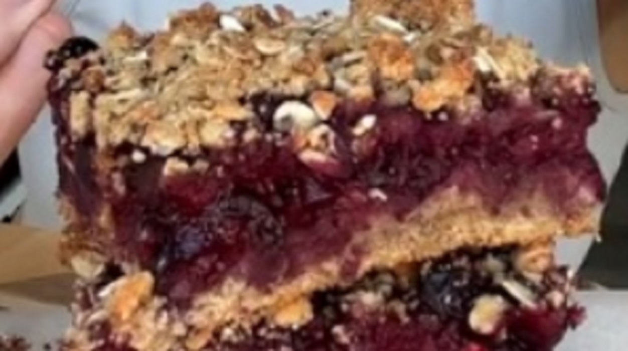 Recette: Carr�s�aux bleuets sp�cial maman.
