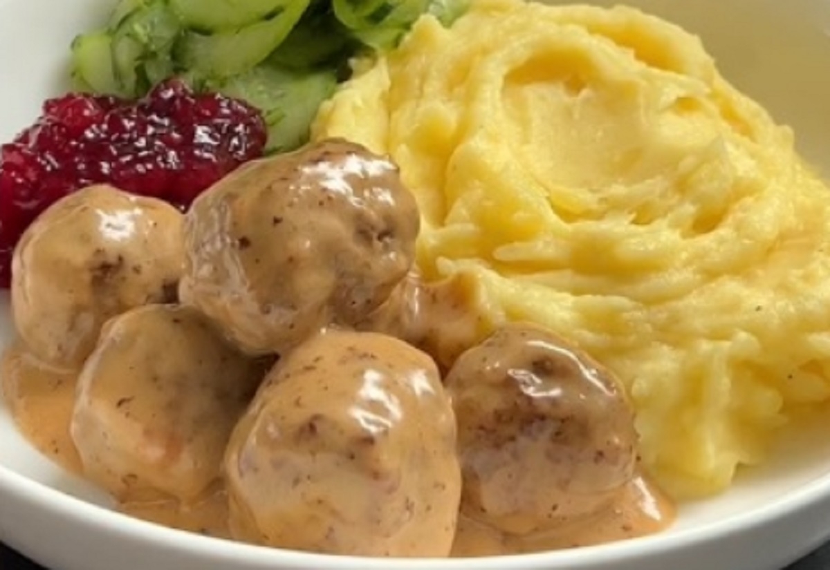 Recette: Boulettes de poulet hach�e � la cr�me.