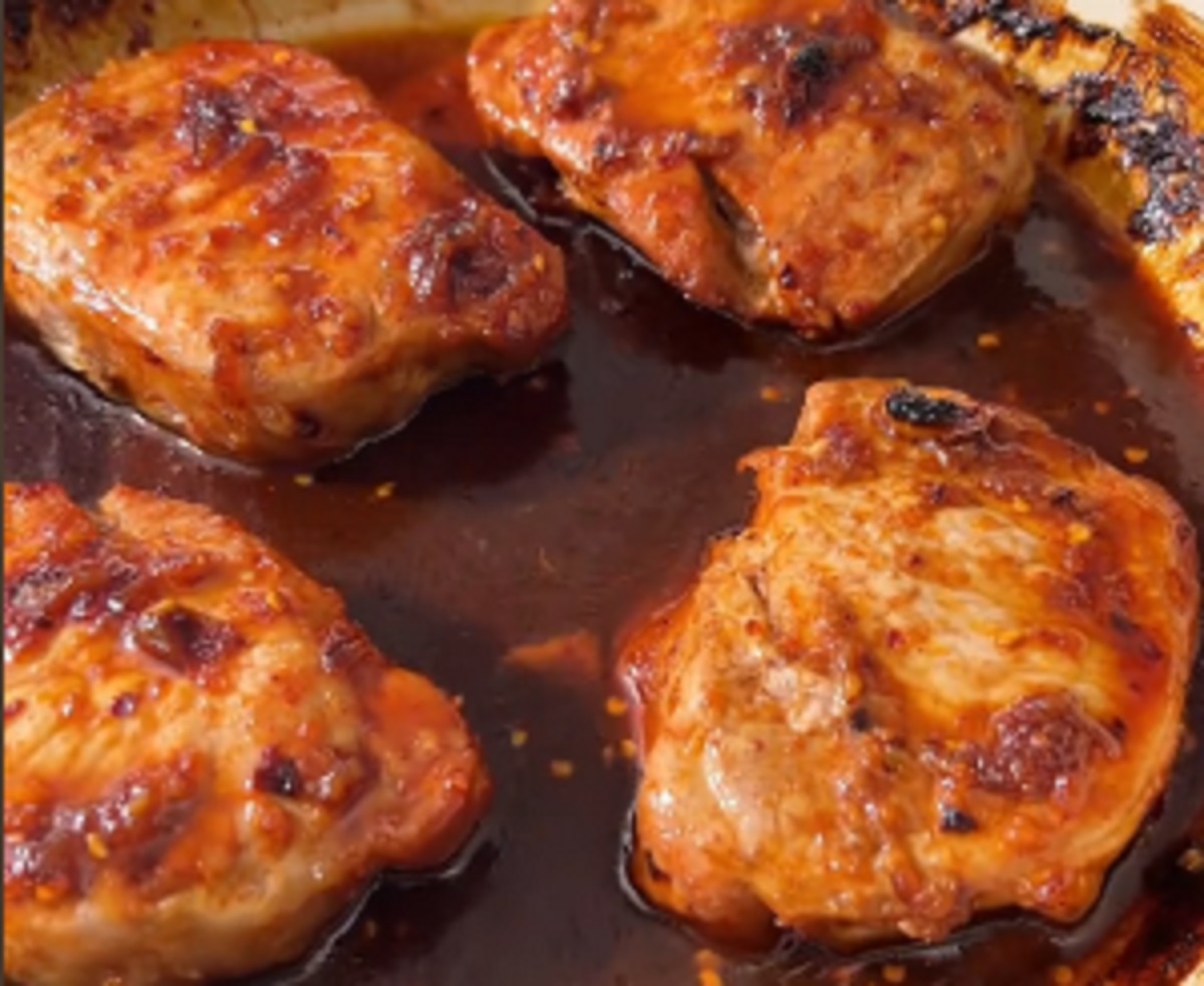 Recette: C�telettes de porc � la cassonade et � l'ail.