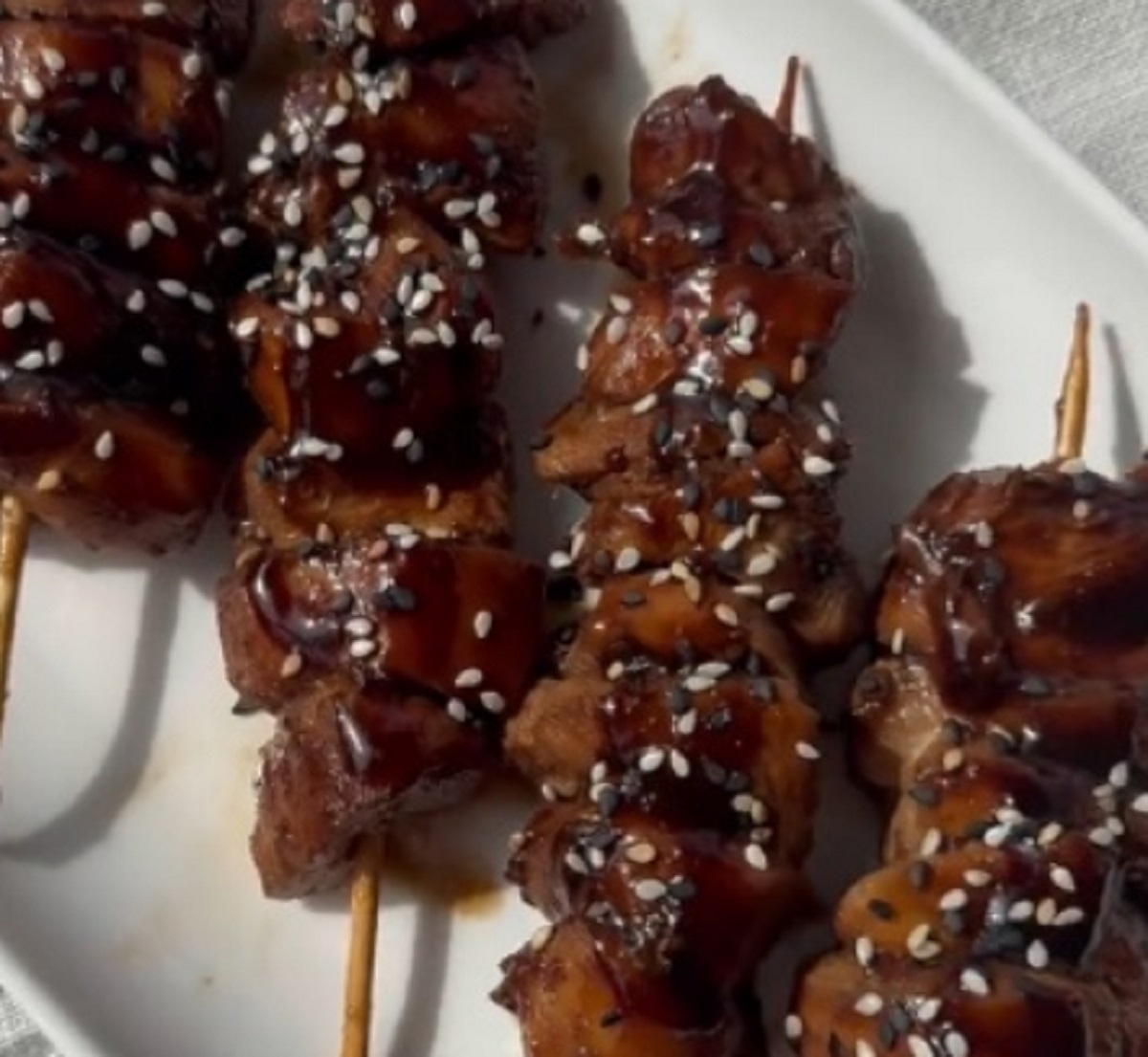 Recette: Brochettes de poulet t�riyaki.