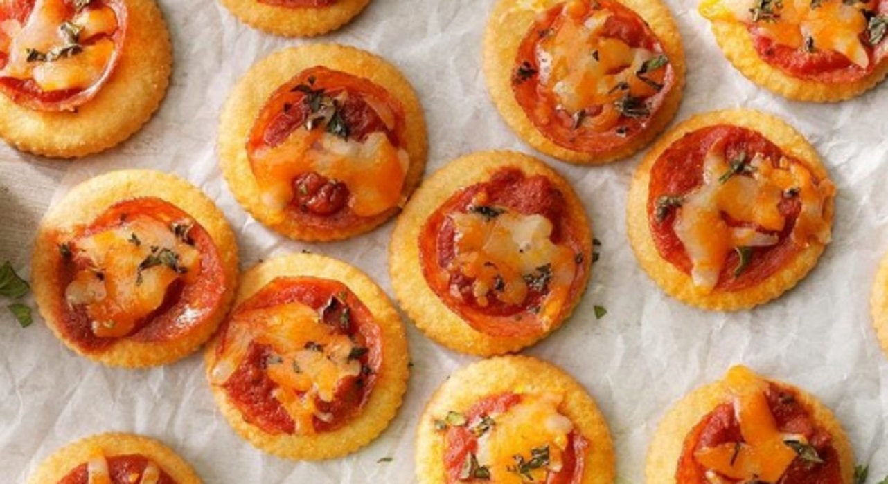 Recette: Bouch�es de biscuits Ritz pour l'ap�ro.
